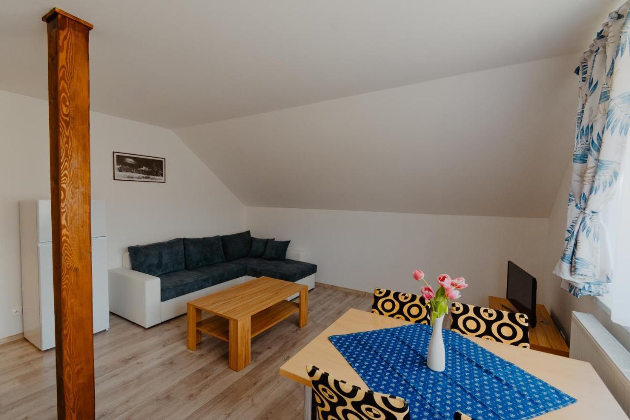 Apartmany Zara Нова-Лесна Экстерьер фото