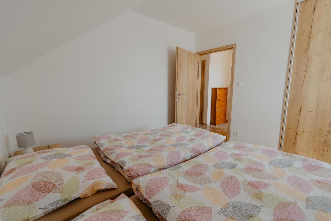 Apartmany Zara Нова-Лесна Экстерьер фото