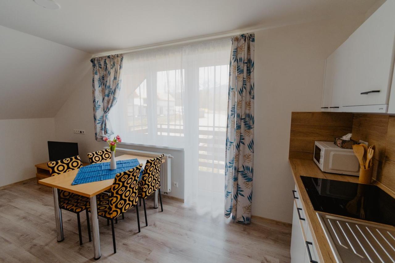 Apartmany Zara Нова-Лесна Экстерьер фото